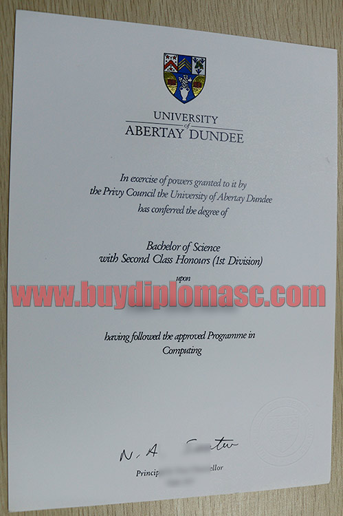 Abertay University degree certificate